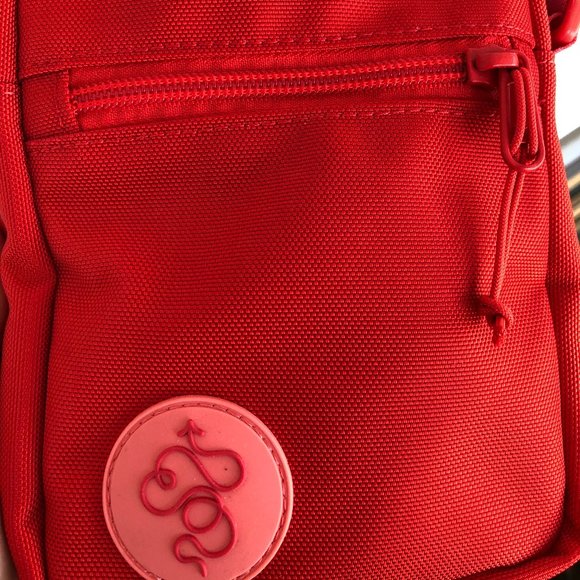 Baboon to the Moon Crossbody Sling NWOT - Picture 2 of 3